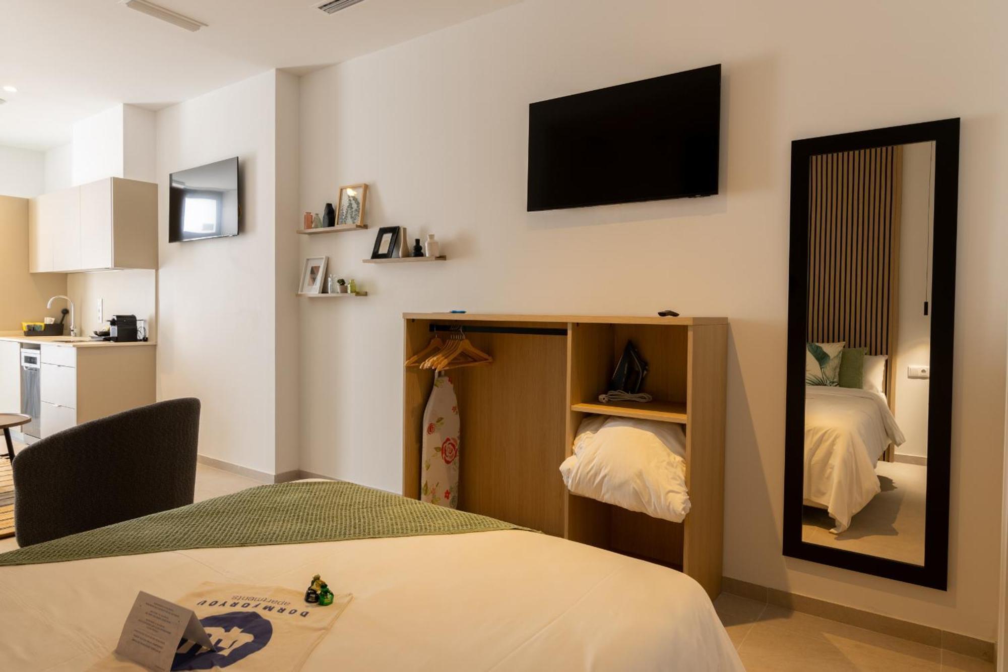 Dorm4You Arena Plaza バレンシア エクステリア 写真